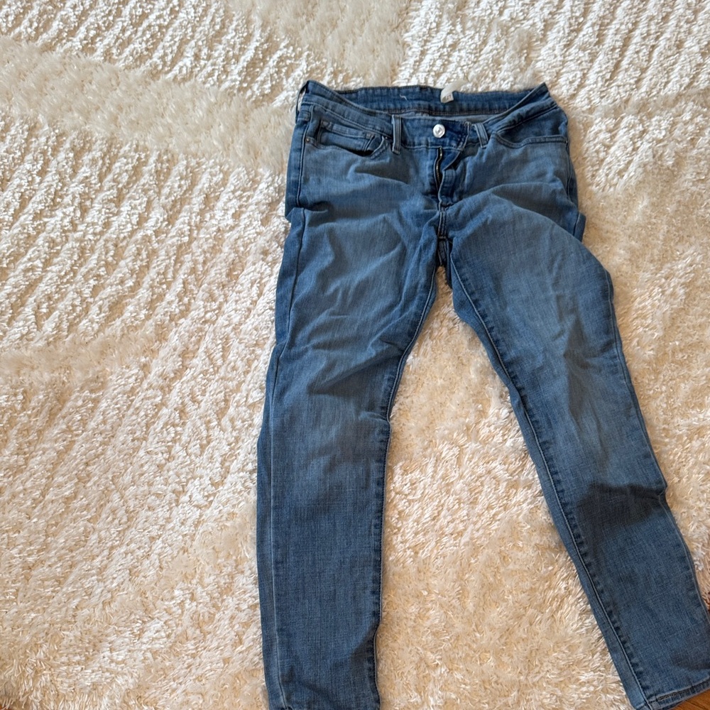 Levi's Women's Skinny Jeans in Dark Blue